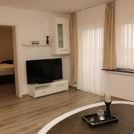Cosy In With Balcony Apartamento *