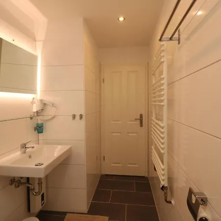 Cosy In With Balcony Essen